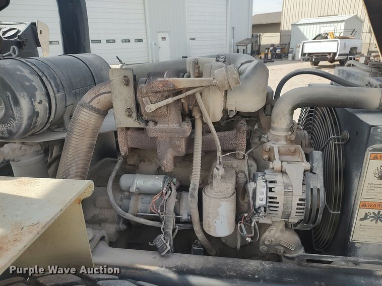 image for item DO3853 1998 Ingersoll Rand SD-70D  single drum vibratory roller