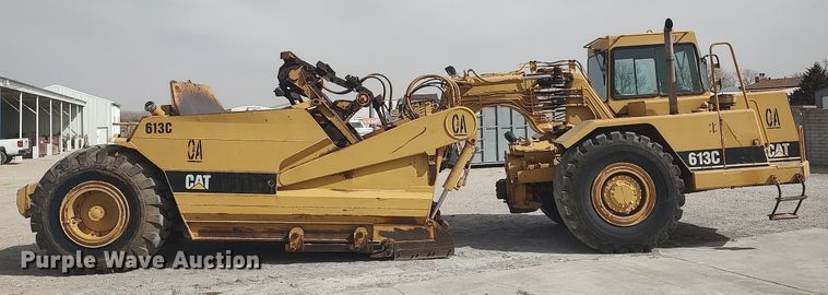 image for item DO3854 1997 Caterpillar 613C  elevating scraper