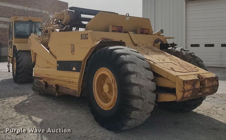 image for item DO3854 1997 Caterpillar 613C  elevating scraper