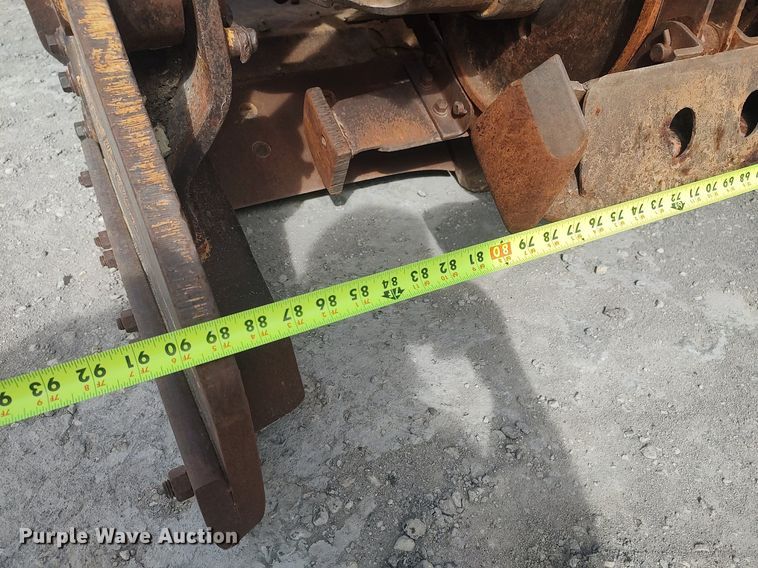 image for item DO3854 1997 Caterpillar 613C  elevating scraper