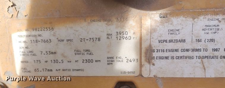 image for item DO3854 1997 Caterpillar 613C  elevating scraper