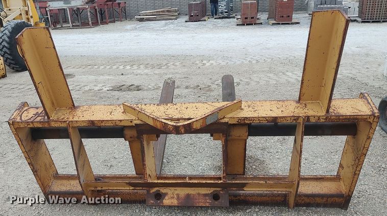 image for item DO3856 Case 721BXT  6'L forks