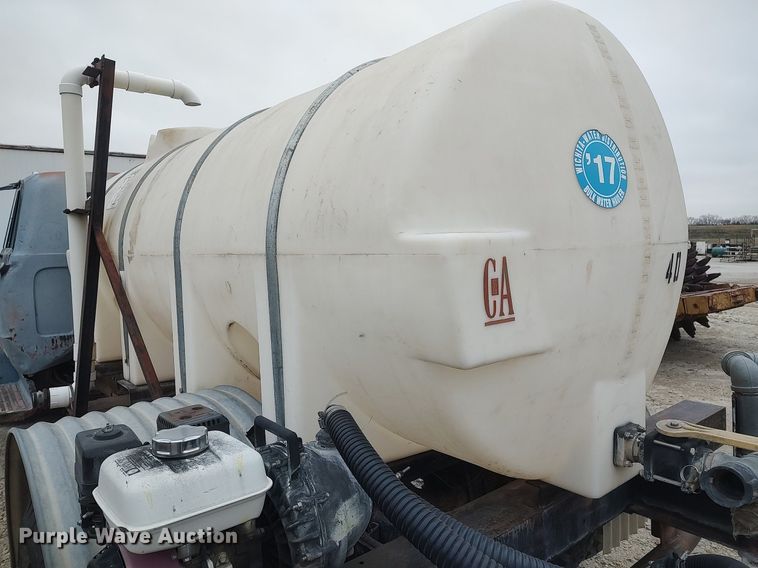 image for item DO3857 1970 GMC 5500  water truck