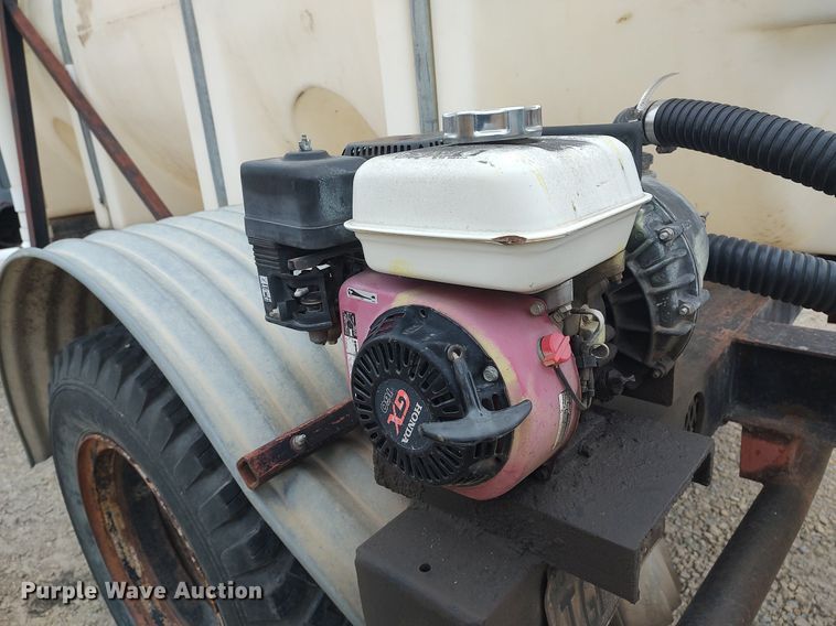 image for item DO3857 1970 GMC 5500  water truck