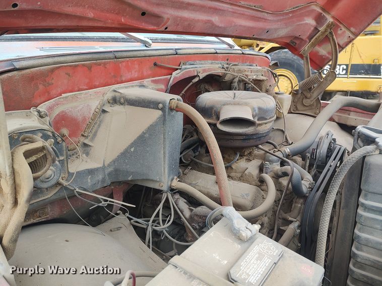 image for item DO3857 1970 GMC 5500  water truck