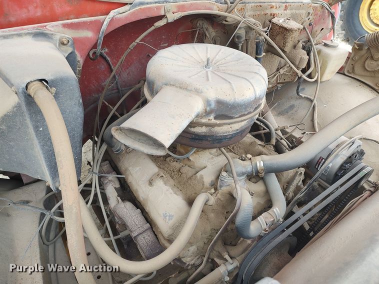 image for item DO3857 1970 GMC 5500  water truck