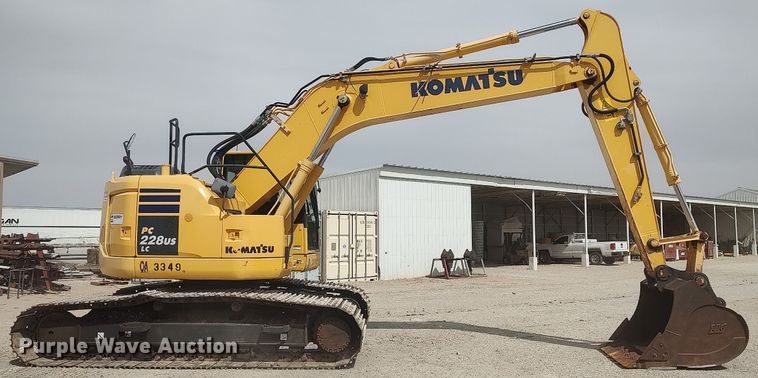 image for item DO3858 2015 Komatsu PC228USLC-10  excavator
