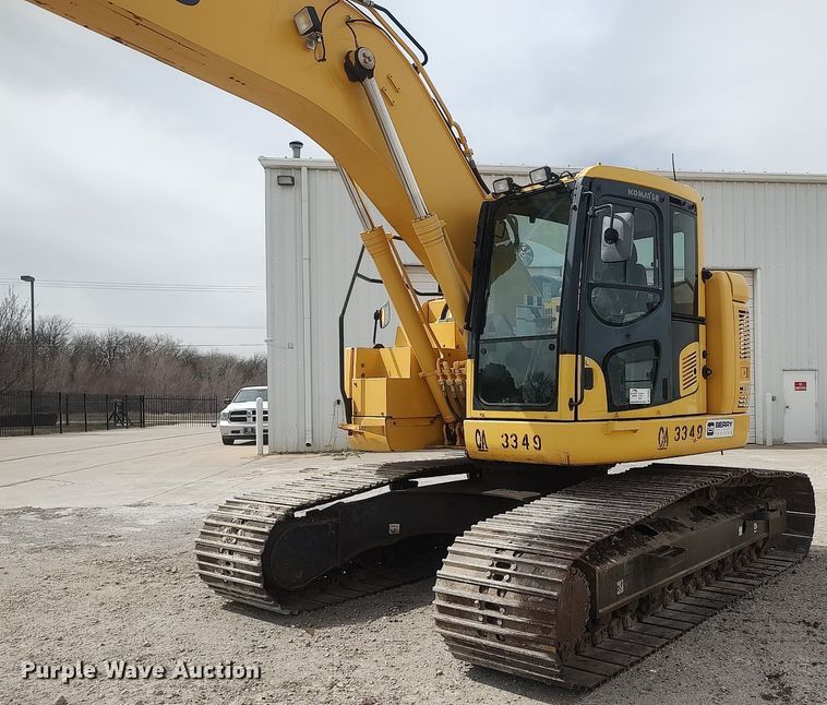 image for item DO3858 2015 Komatsu PC228USLC-10  excavator