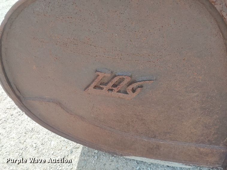 image for item DO3858 2015 Komatsu PC228USLC-10  excavator