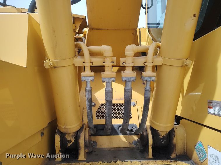 image for item DO3858 2015 Komatsu PC228USLC-10  excavator