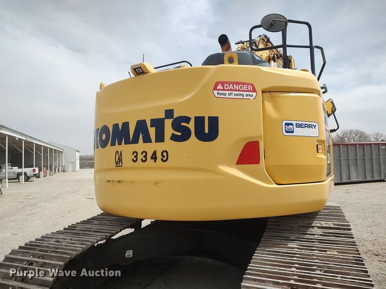image for item DO3858 2015 Komatsu PC228USLC-10  excavator