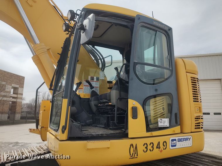 image for item DO3858 2015 Komatsu PC228USLC-10  excavator