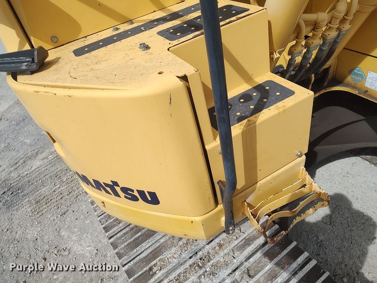image for item DO3858 2015 Komatsu PC228USLC-10  excavator