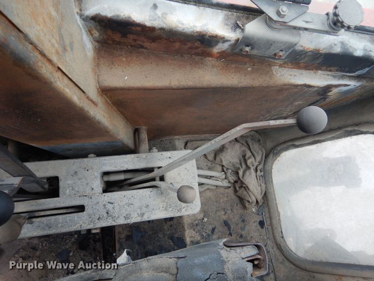 image for item DO3859 Allis Chalmers 7080  tractor