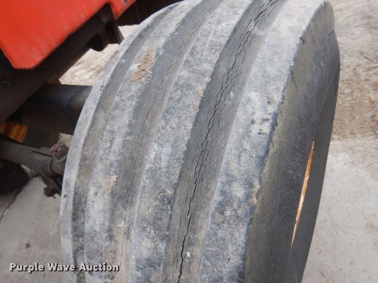 image for item DO3859 Allis Chalmers 7080  tractor