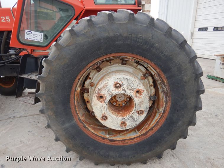 image for item DO3859 Allis Chalmers 7080  tractor