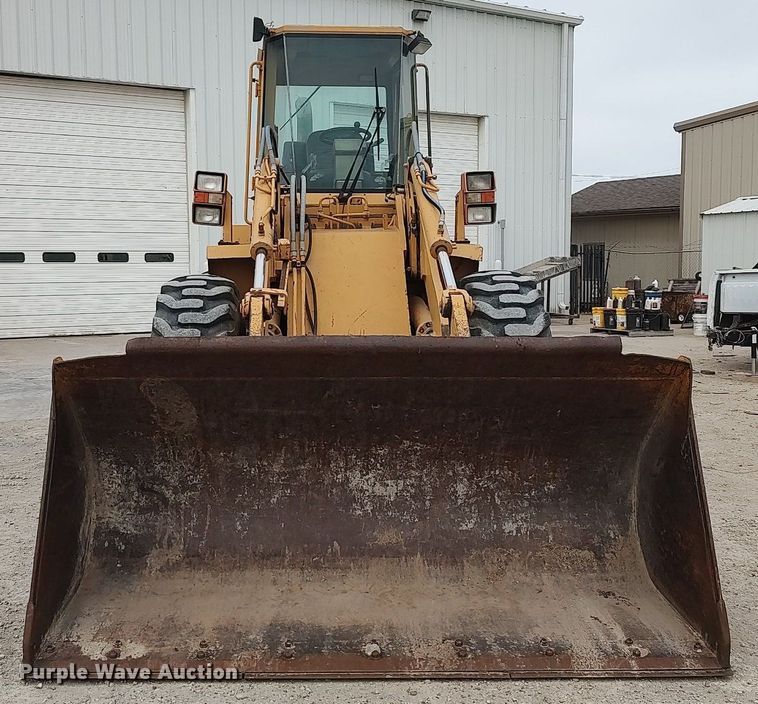 image for item DO3860 1994 Case 621B  wheel loader