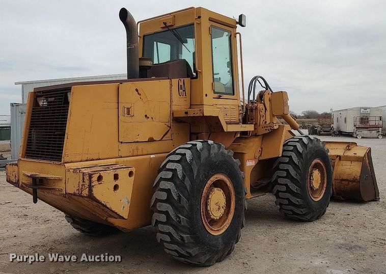 image for item DO3860 1994 Case 621B  wheel loader