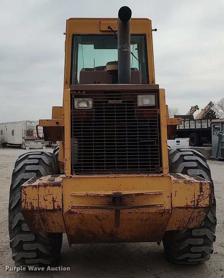 image for item DO3860 1994 Case 621B  wheel loader