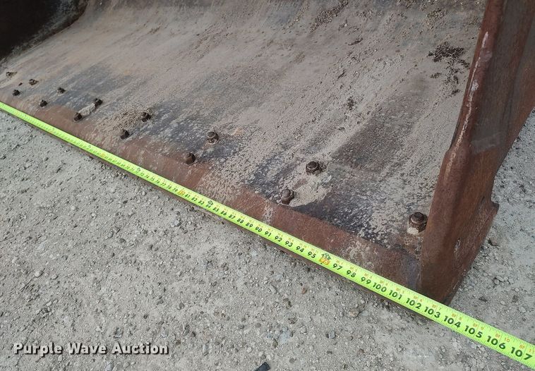 image for item DO3860 1994 Case 621B  wheel loader