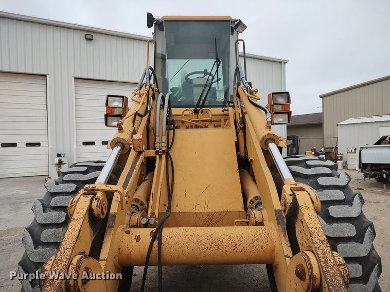 image for item DO3860 1994 Case 621B  wheel loader