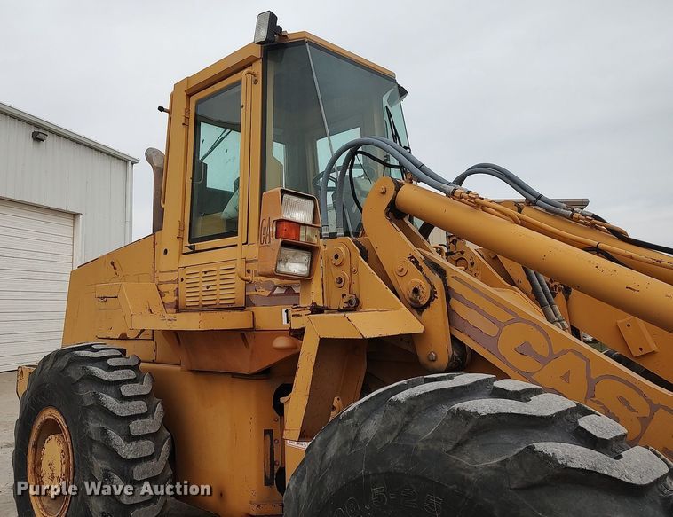 image for item DO3860 1994 Case 621B  wheel loader