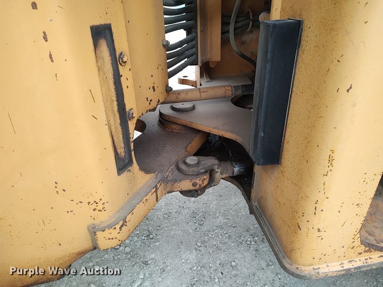 image for item DO3860 1994 Case 621B  wheel loader