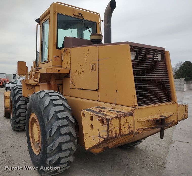 image for item DO3860 1994 Case 621B  wheel loader