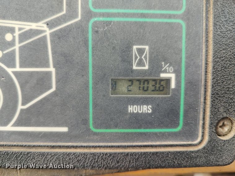 image for item DO3860 1994 Case 621B  wheel loader