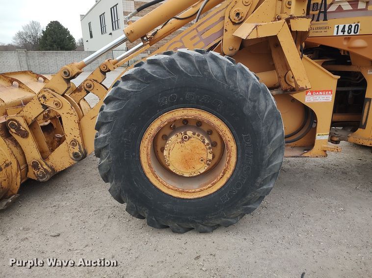 image for item DO3860 1994 Case 621B  wheel loader