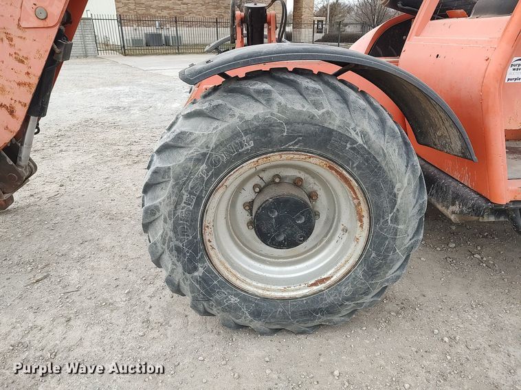 image for item DO3862 2005 Lull 944E-42  telehandler