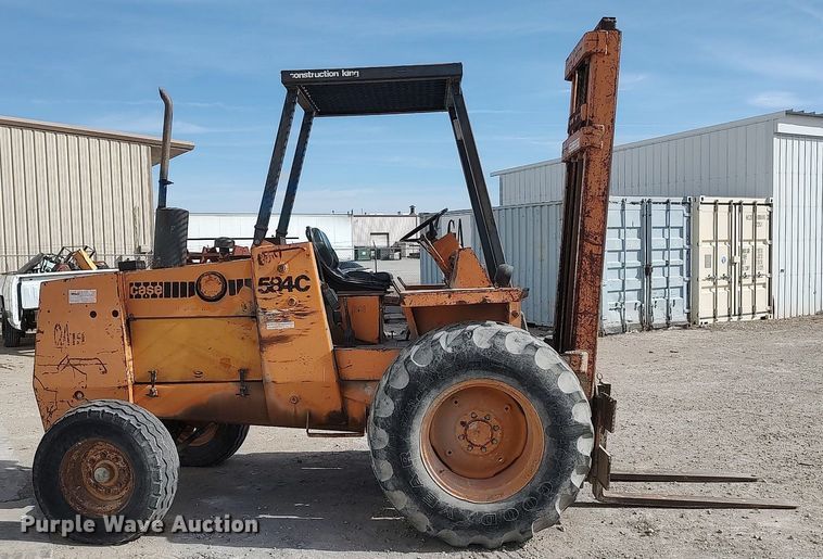 image for item DO3863 1977 Case 584C  forklift