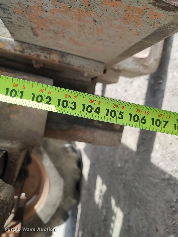 image for item DO3863 1977 Case 584C  forklift