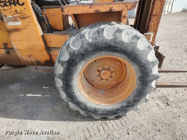 image for item DO3863 1977 Case 584C  forklift