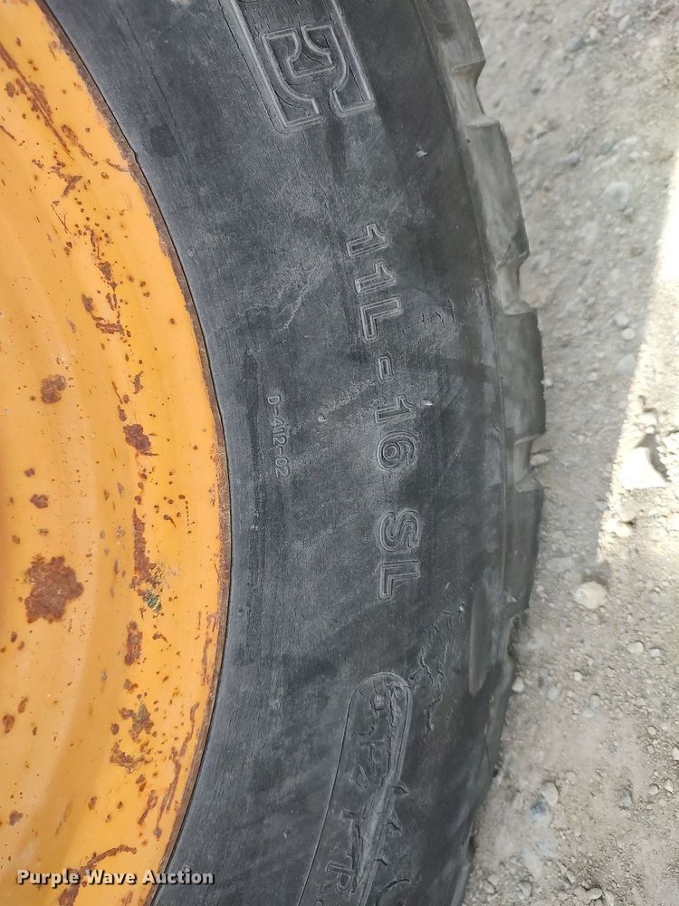 image for item DO3863 1977 Case 584C  forklift