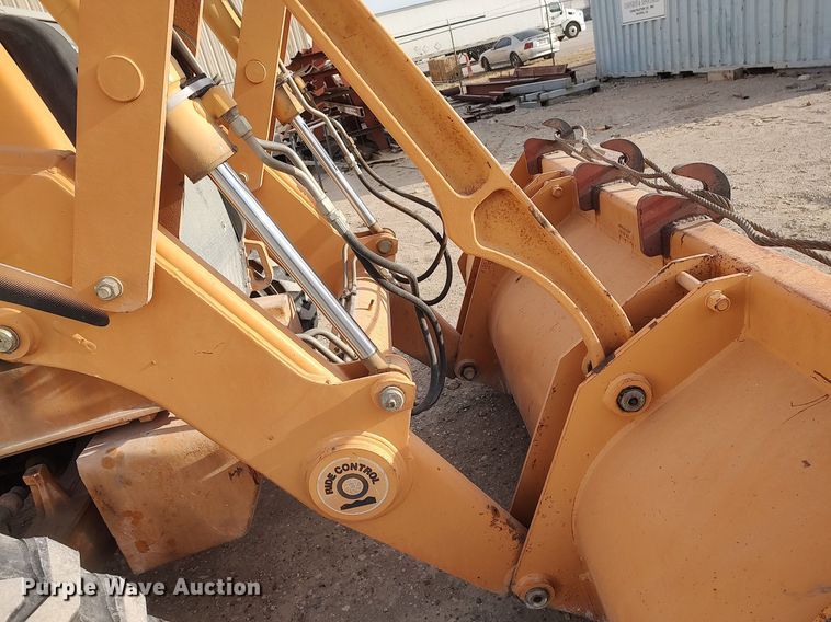 image for item DO3864 2003 Case 580 Super M  backhoe