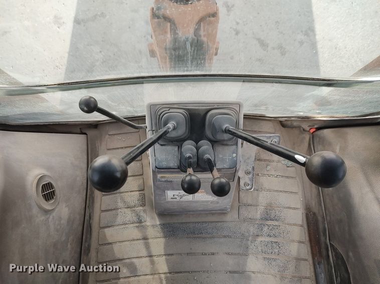 image for item DO3864 2003 Case 580 Super M  backhoe