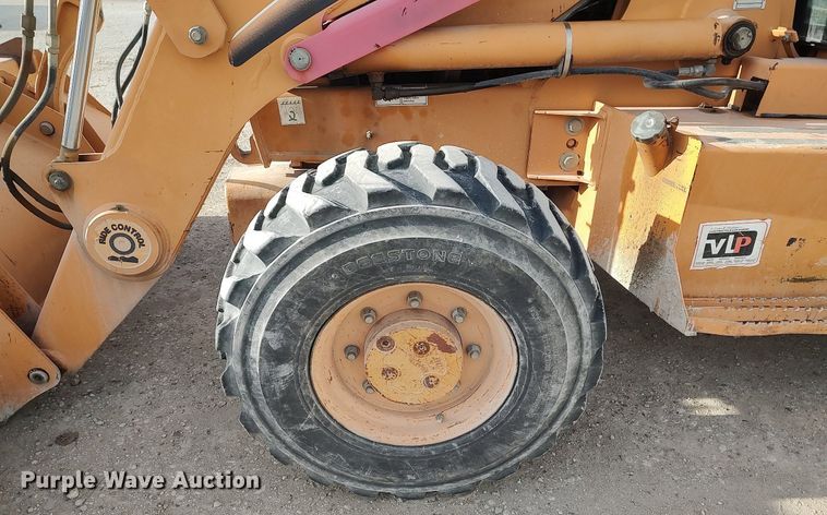 image for item DO3864 2003 Case 580 Super M  backhoe