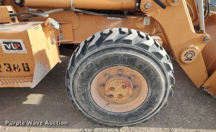 image for item DO3864 2003 Case 580 Super M  backhoe