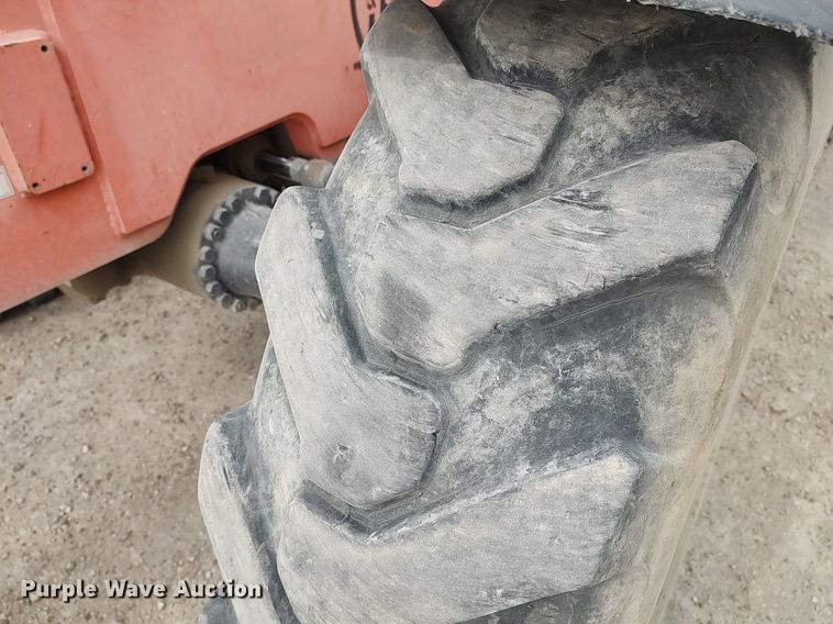 image for item DO3865 2005 Lull 644E-42  telehandler