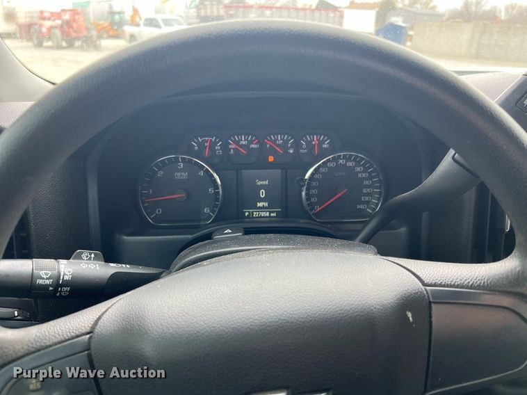 image for item DO3866 2016 Chevrolet Silverado 1500  pickup truck