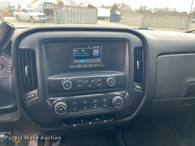 image for item DO3866 2016 Chevrolet Silverado 1500  pickup truck