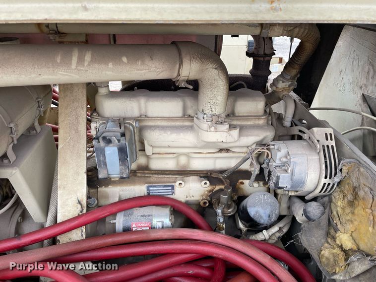 image for item DO3869 Ingersoll Rand P185BWJD  air compressor