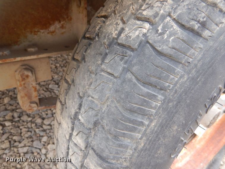 image for item DO3870 1994 Sullair 185DPQJD  air compressor