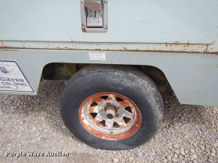 image for item DO3870 1994 Sullair 185DPQJD  air compressor