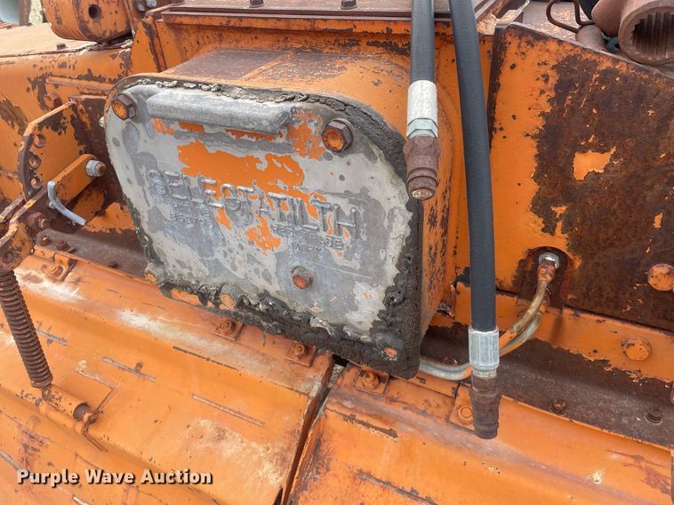 image for item DO3872 Howard Rotovator M100  rototiller