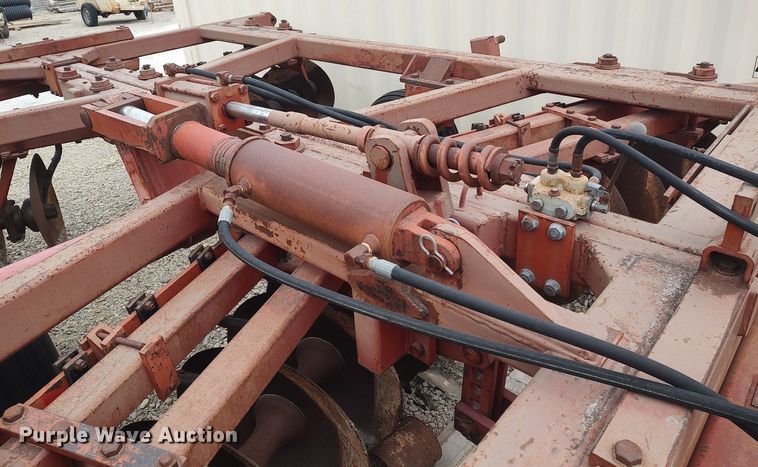 image for item DO3874 Miller  disk