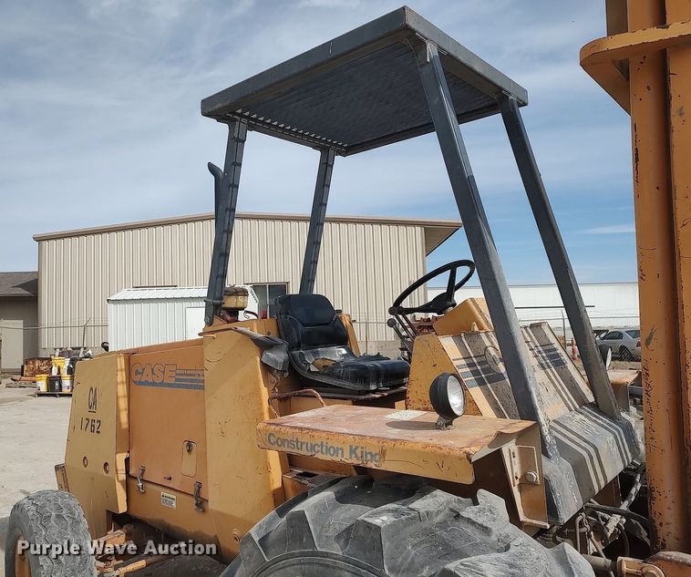 image for item DO3875 1998 Case 586E  forklift