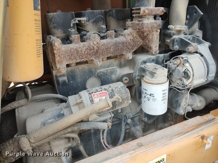 image for item DO3875 1998 Case 586E  forklift