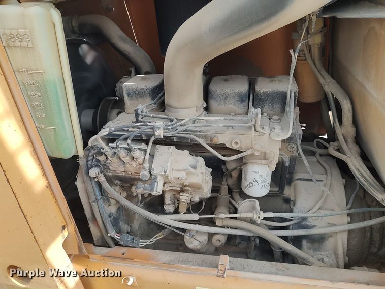 image for item DO3875 1998 Case 586E  forklift